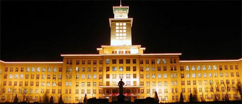 南开大学夜景 南开大学夜景